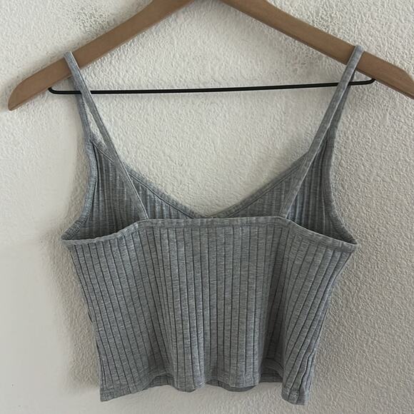 H&M Divided Ribbed Crop Tanks Gray Pink Small - Picture 5 of 8